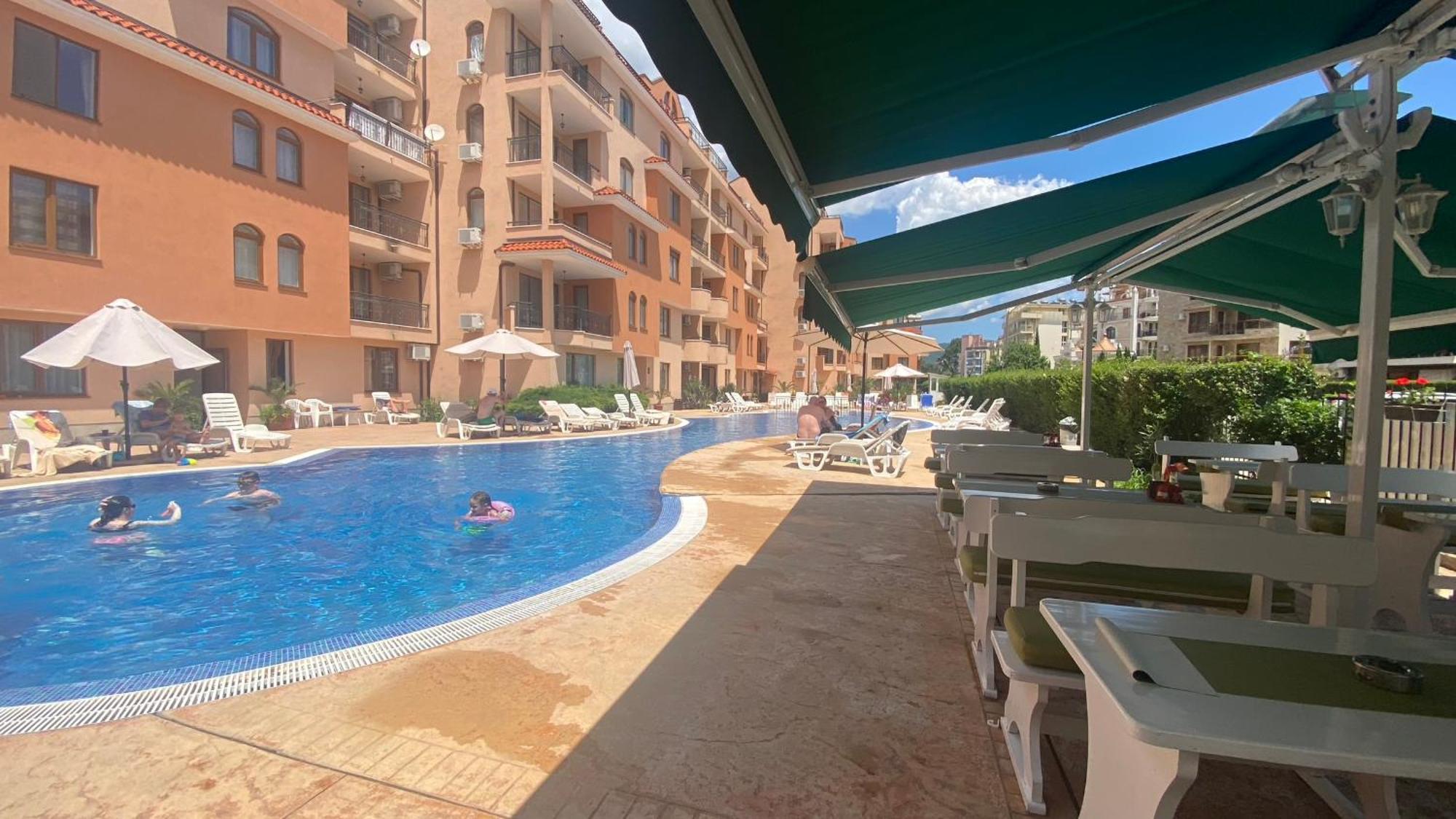 Bratanov Summer Apartment 阳光海滩 外观 照片