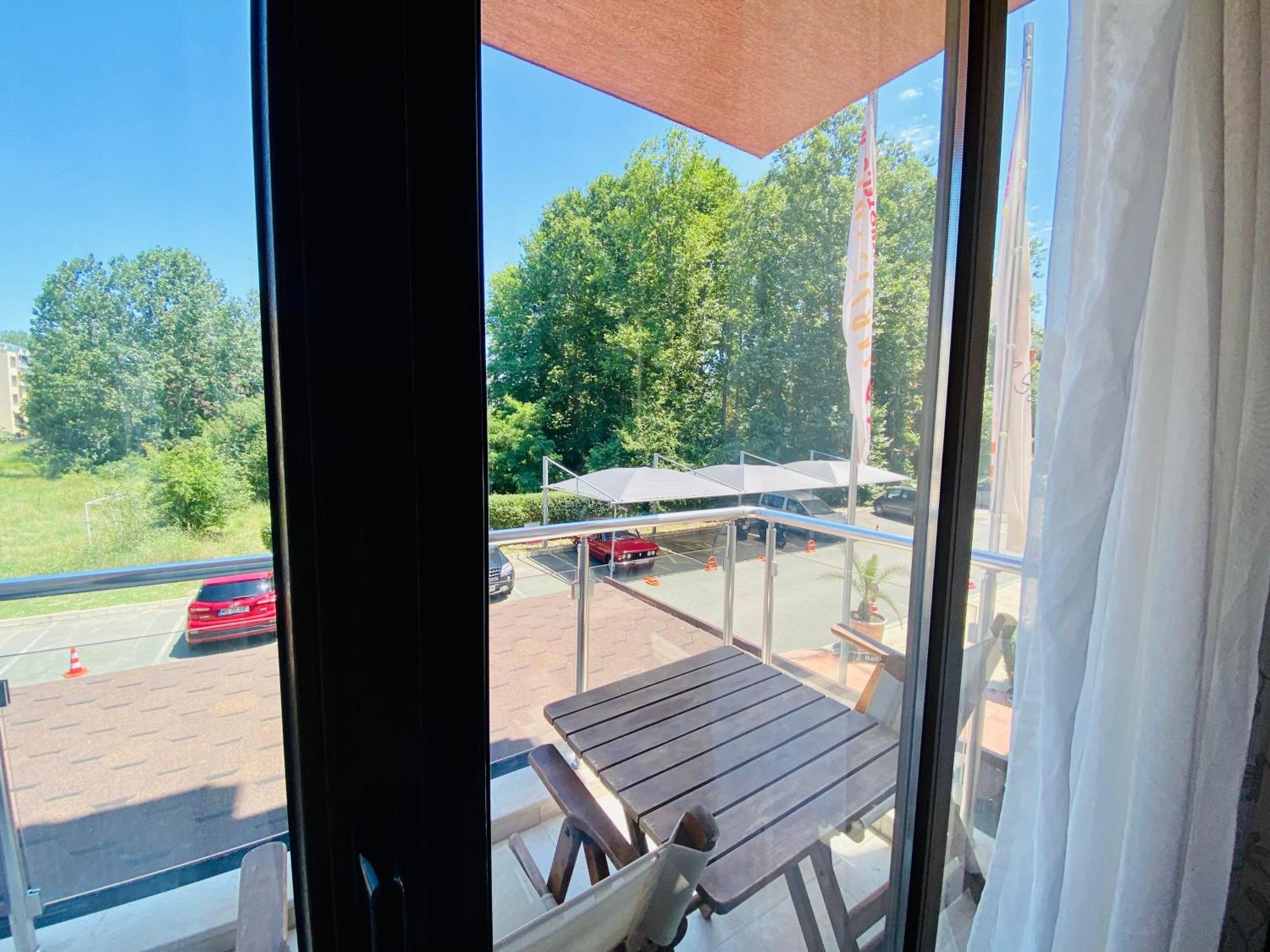 Bratanov Summer Apartment 阳光海滩 客房 照片