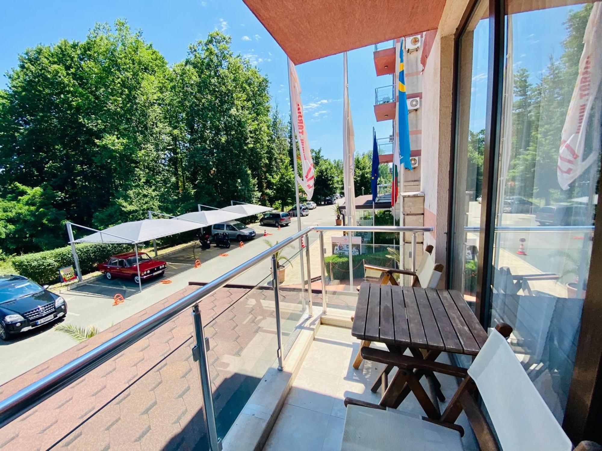 Bratanov Summer Apartment 阳光海滩 客房 照片